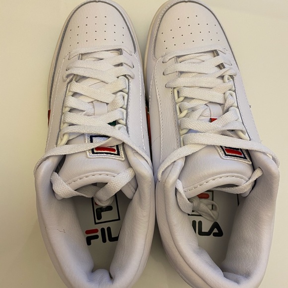 BNWB FILA WHITE SIZE 8 men’s - Picture 11 of 13